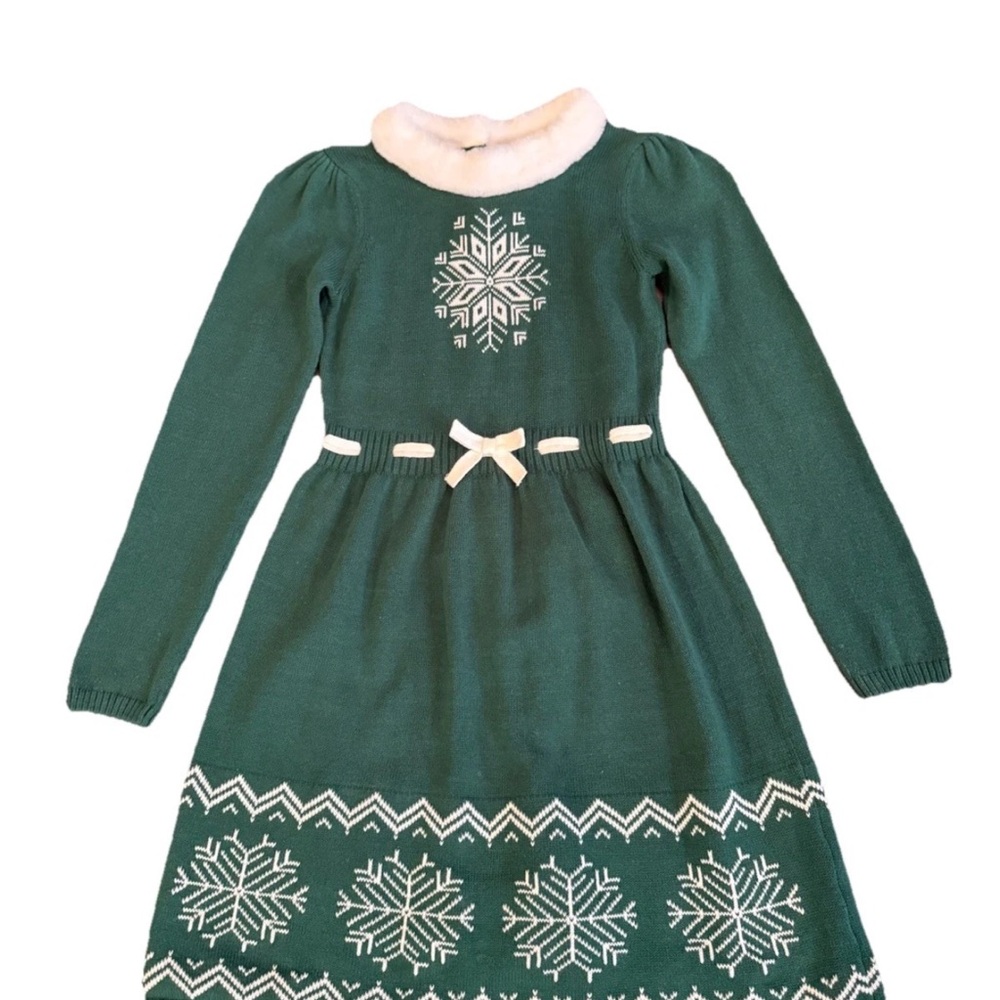 Green Snowflake Knit Dress for Girl size 8 EUC